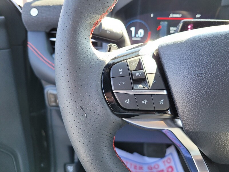 2025 Ford Explorer ST photo 22