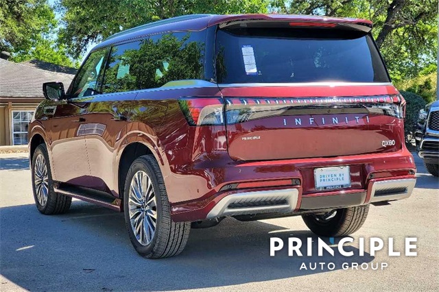 2025 Infiniti QX80 Luxe photo 6