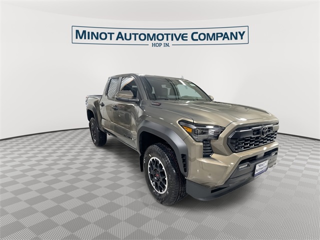 2025 Toyota Tacoma TRD Off-Road Double Cab photo 2