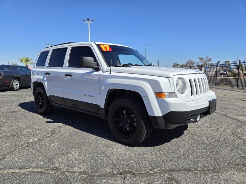 2017 Jeep Patriot Sport photo 5