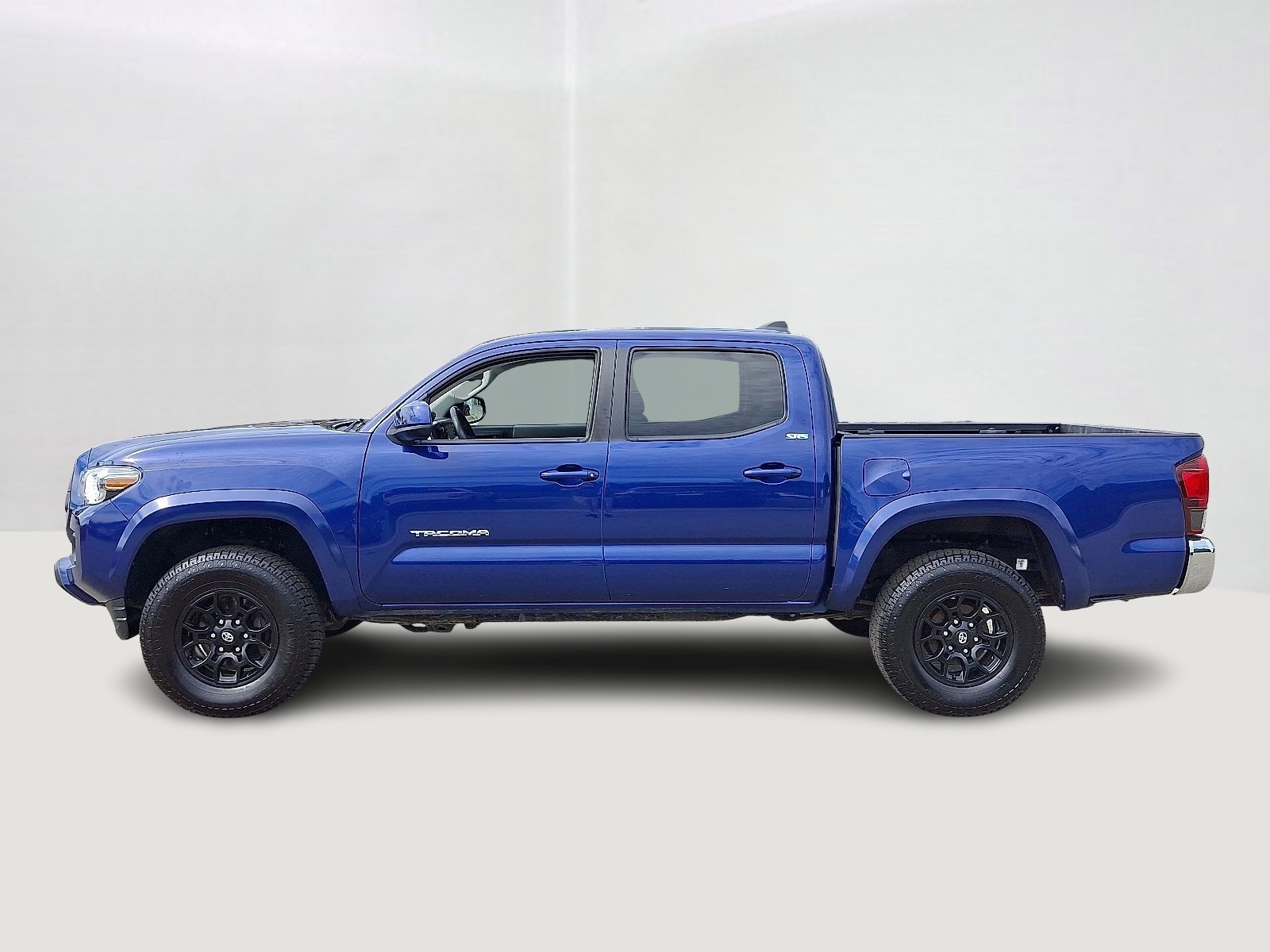 2022 Toyota Tacoma SR5 photo 8