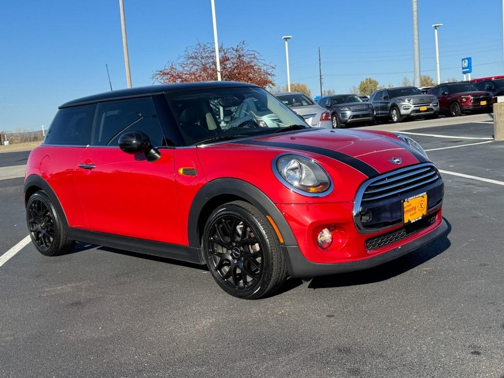 Used 2015 MINI Cooper Base with VIN WMWXM5C50F3A97134 for sale in St. Peters, MO