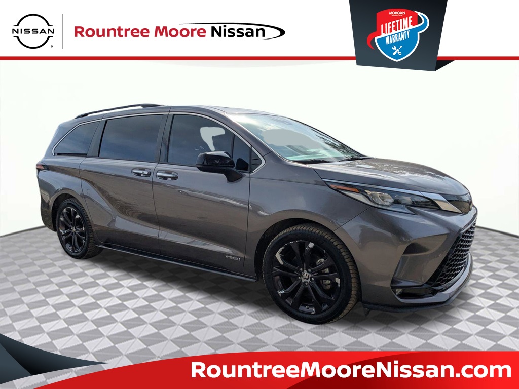 2021 Toyota Sienna XSE