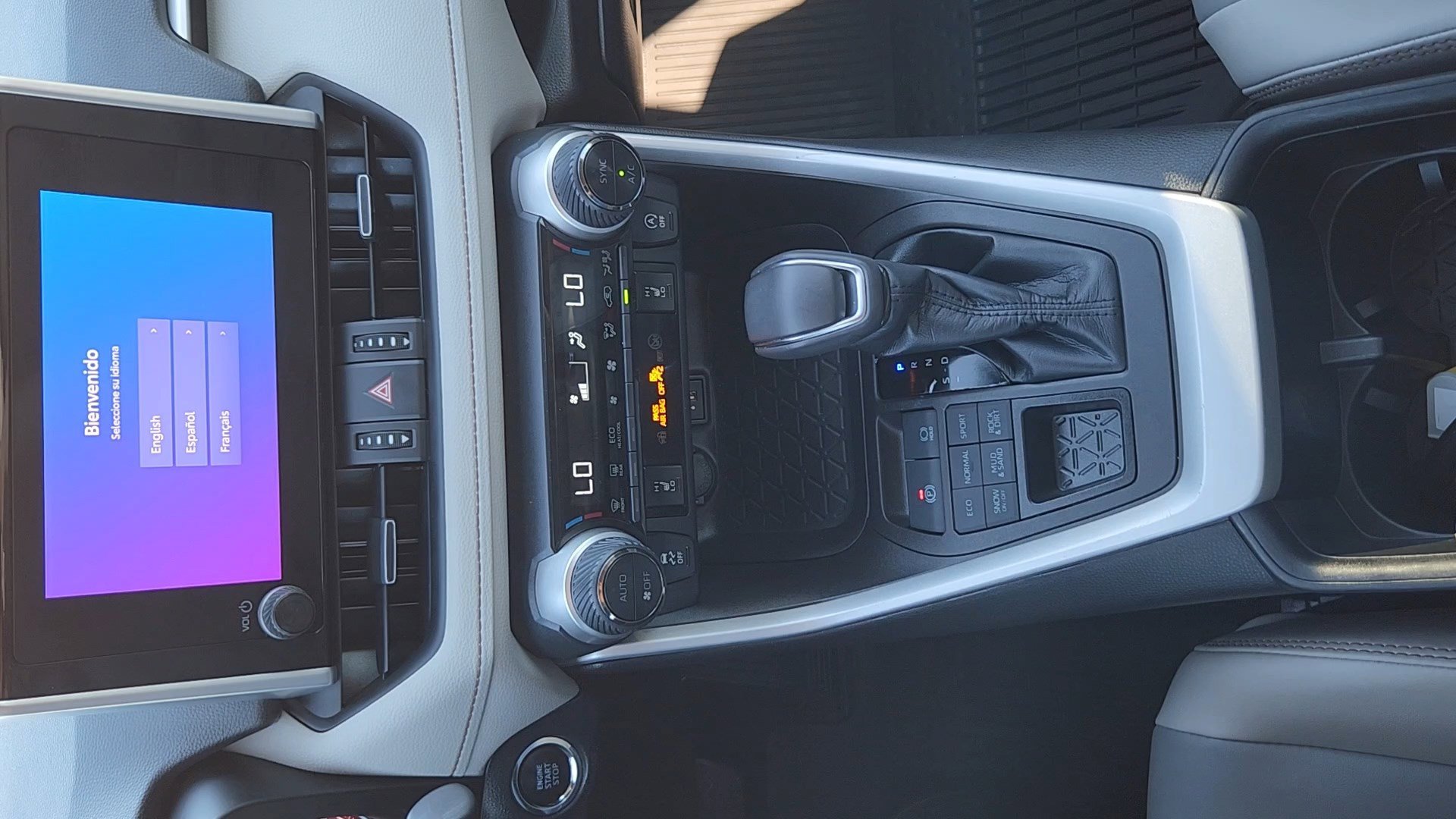 2023 Toyota RAV4 XLE Premium photo 14