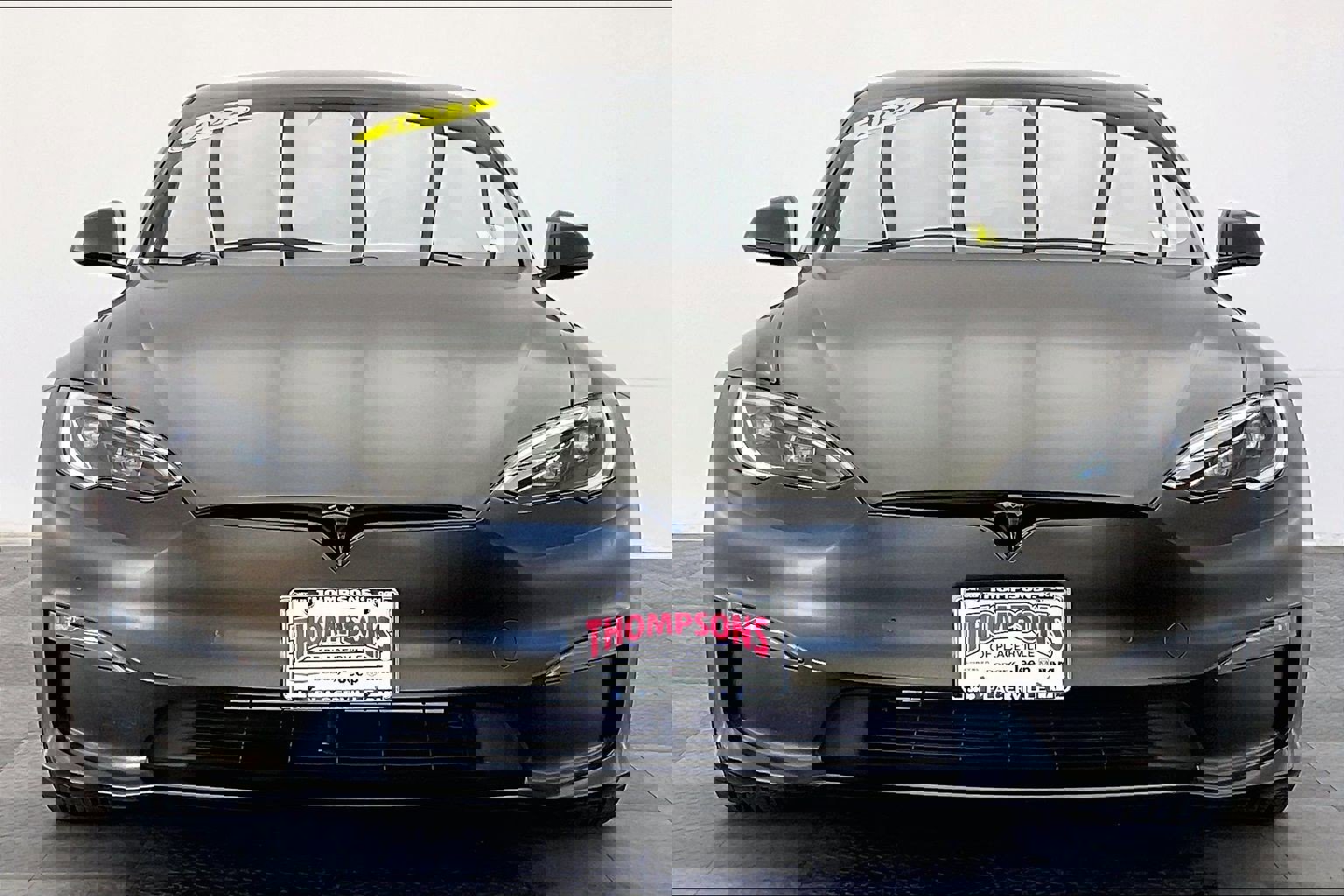 2022 Tesla Model S Plaid photo 2