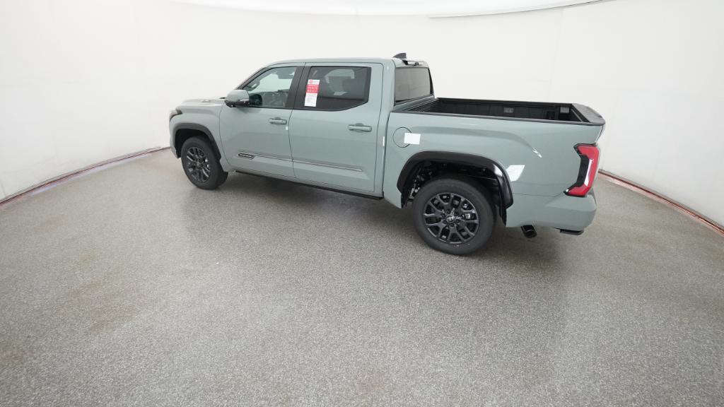2025 Toyota Tundra Platinum CrewMax photo 12