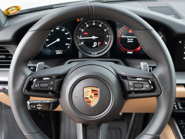 2024 Porsche 911 T 4 photo 22