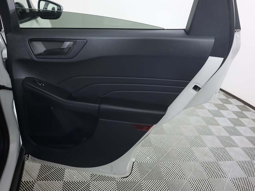 2022 Ford Escape Hybrid SE photo 19