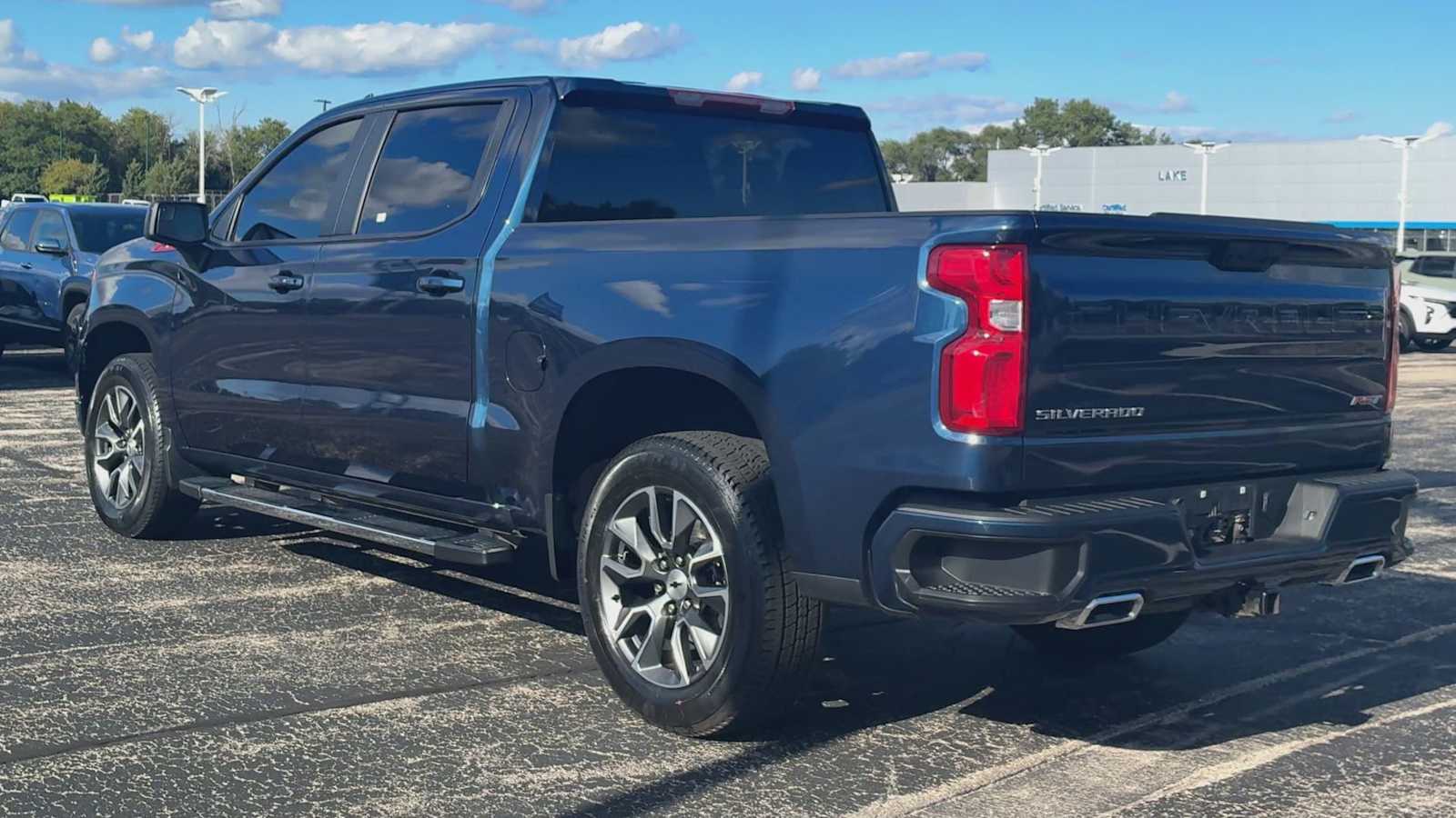 2022 Chevrolet Silverado 1500 RST photo 3