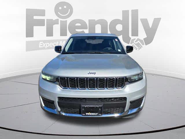 2021 Jeep Grand Cherokee Limited photo 2