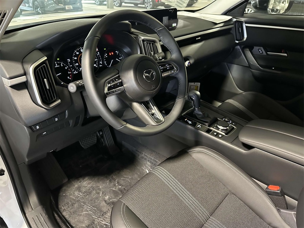 2025 Mazda CX-50 2.5 S Preferred photo 2