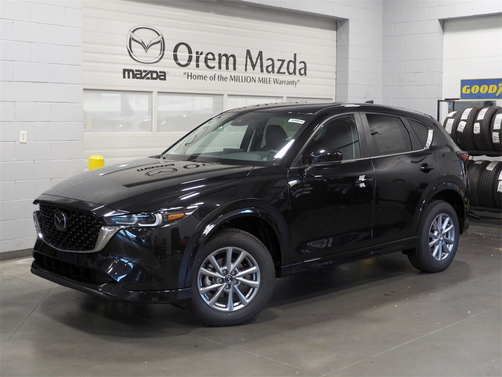 2025 Mazda CX-5 S Select Package's photo