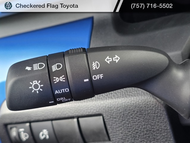 2025 Toyota Tacoma TRD Off-Road photo 26