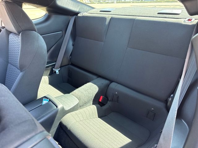 2022 Toyota GR86 Base photo 17