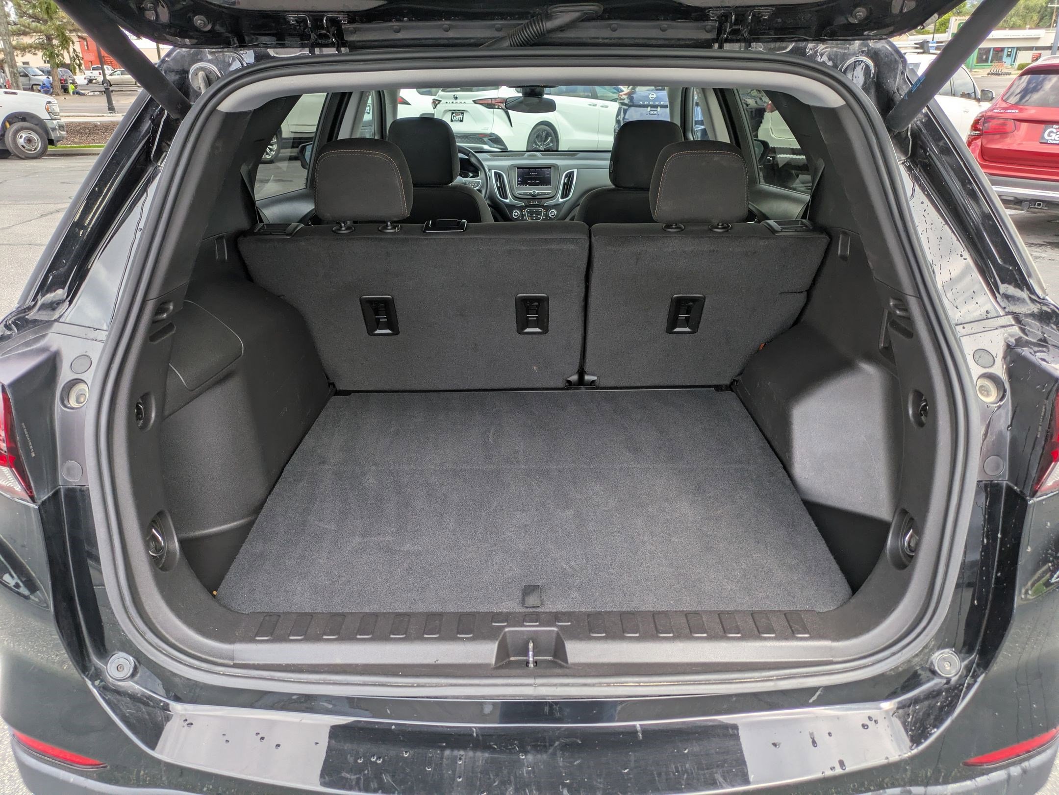 2024 Chevrolet Equinox LT photo 25