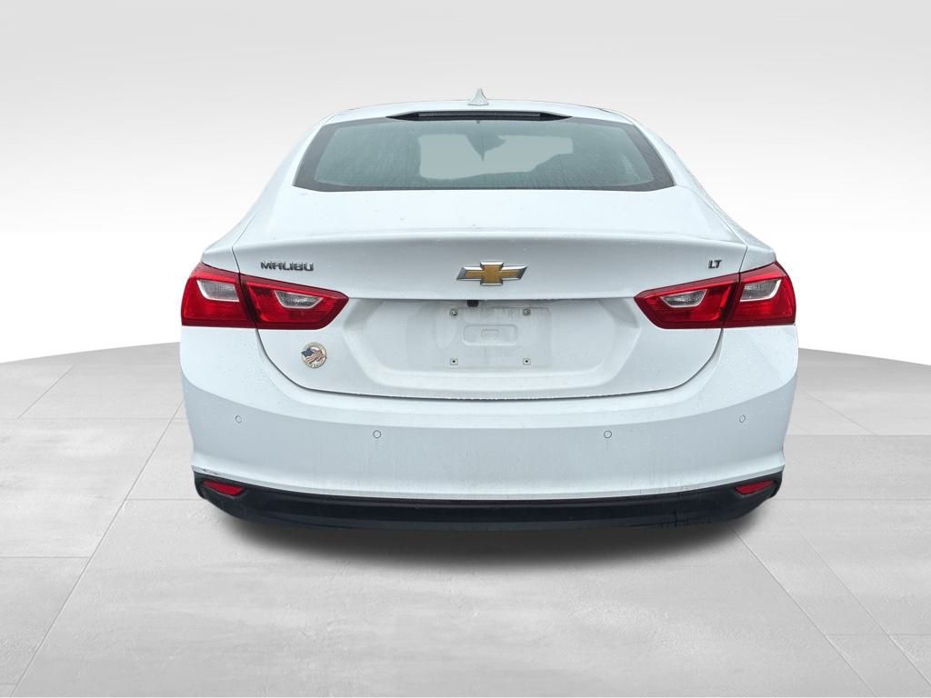 2024 Chevrolet Malibu 1LT photo 4