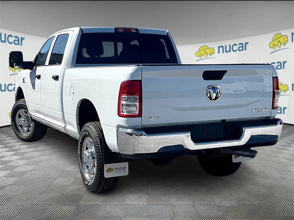 2024 Ram 2500 Tradesman photo 4