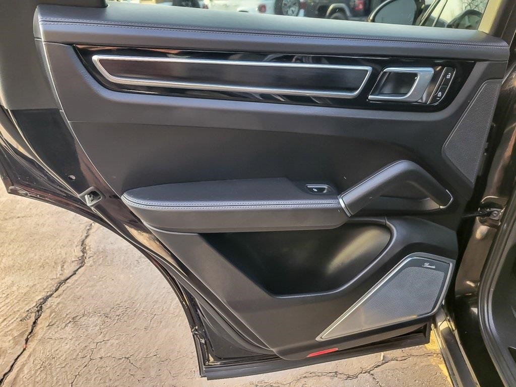 2022 PORSCHE CAYENNE - Image 17