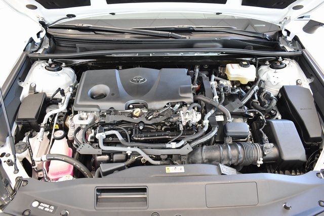 2022 Toyota Camry Hybrid XLE photo 26