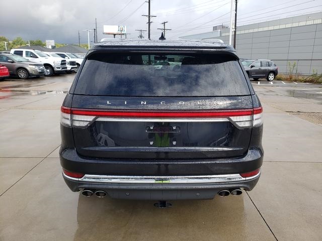 2021 Lincoln Aviator Reserve photo 3