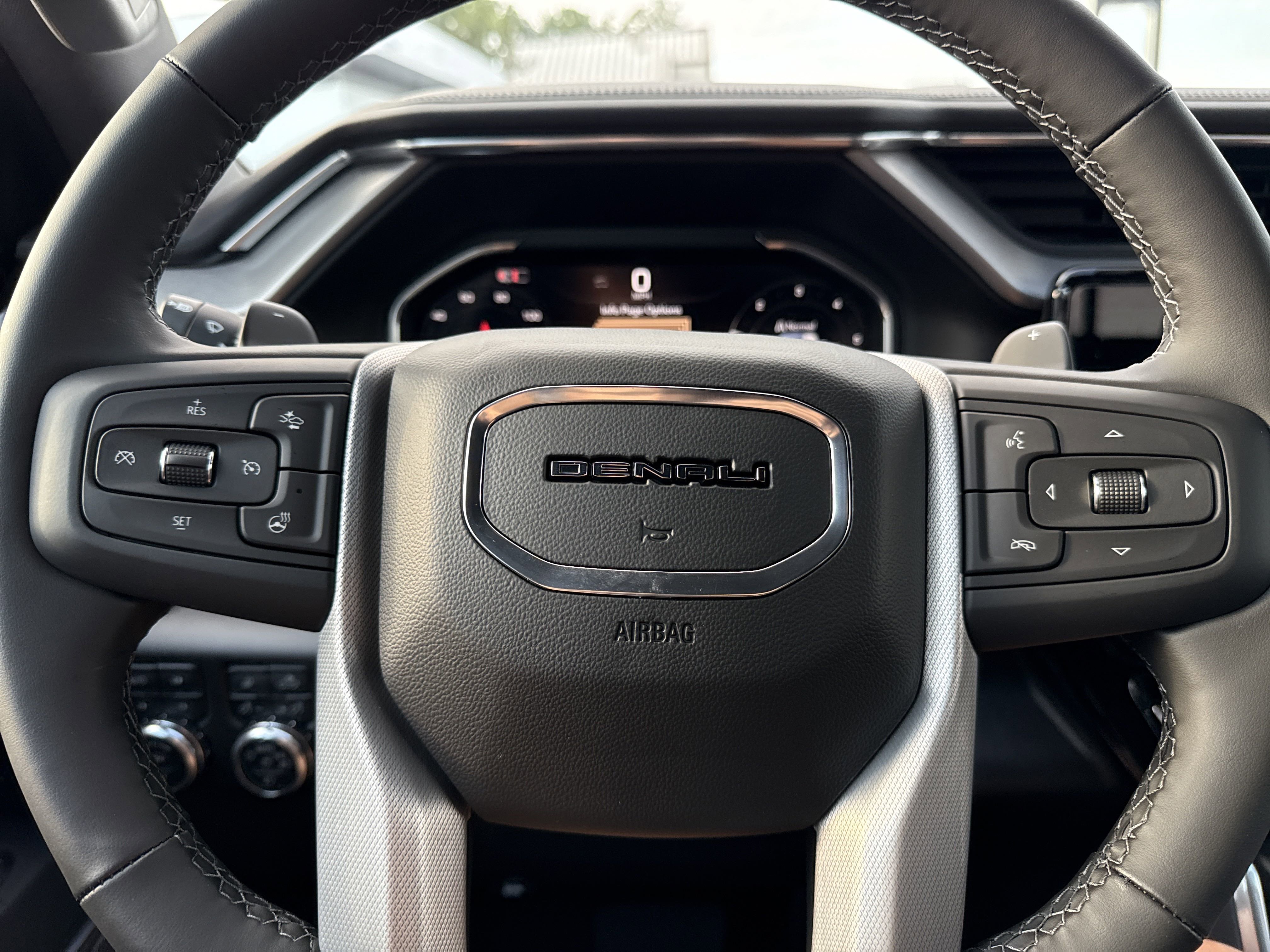 2025 Gmc Sierra Denali photo 16