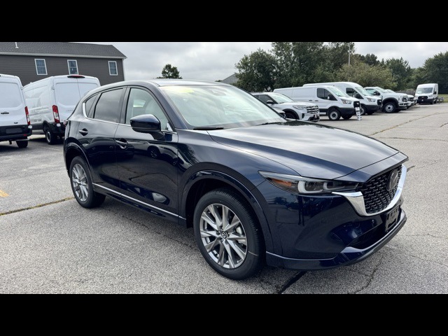 2025 Mazda CX-5 S Premium Plus package's photo