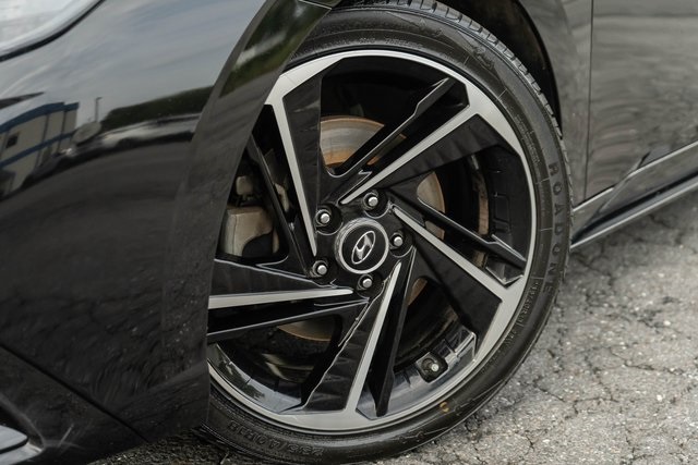 2023 Hyundai Elantra N Line photo 2