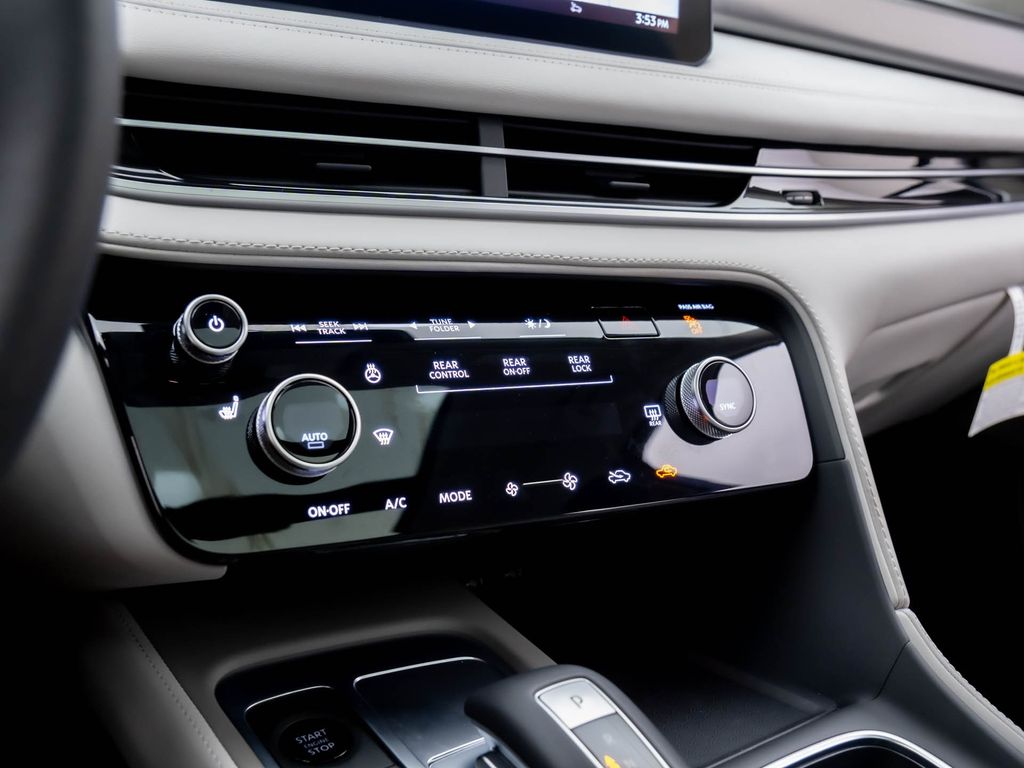 2026 Infiniti QX60 Pure AWD photo 24