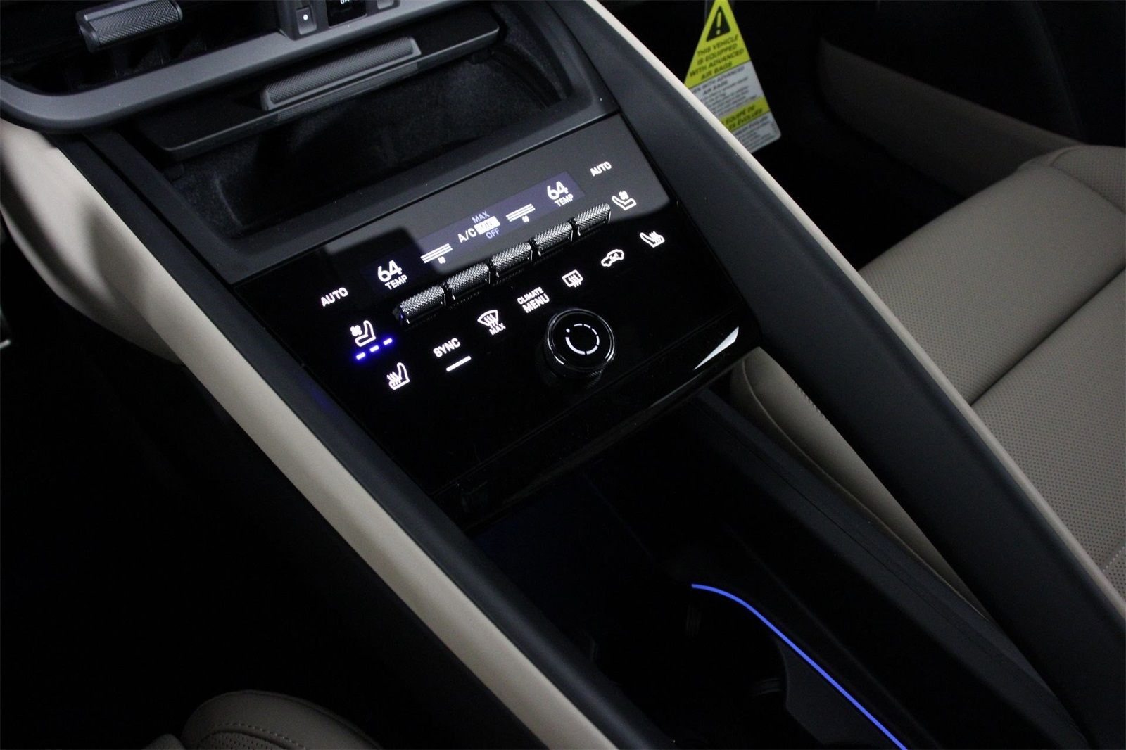 2025 Porsche Macan Electric photo 13