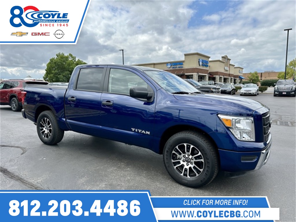 2024 Nissan Titan SV's photo