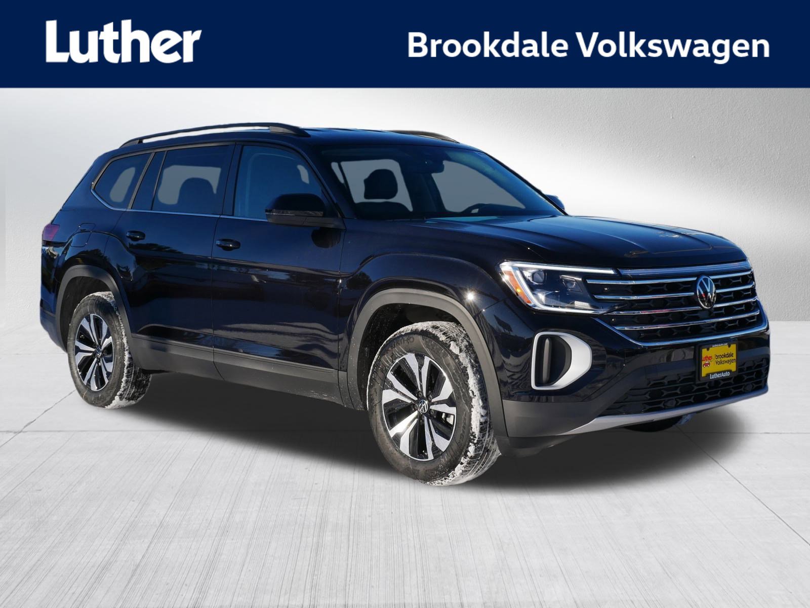 2026 Volkswagen Atlas SE's photo