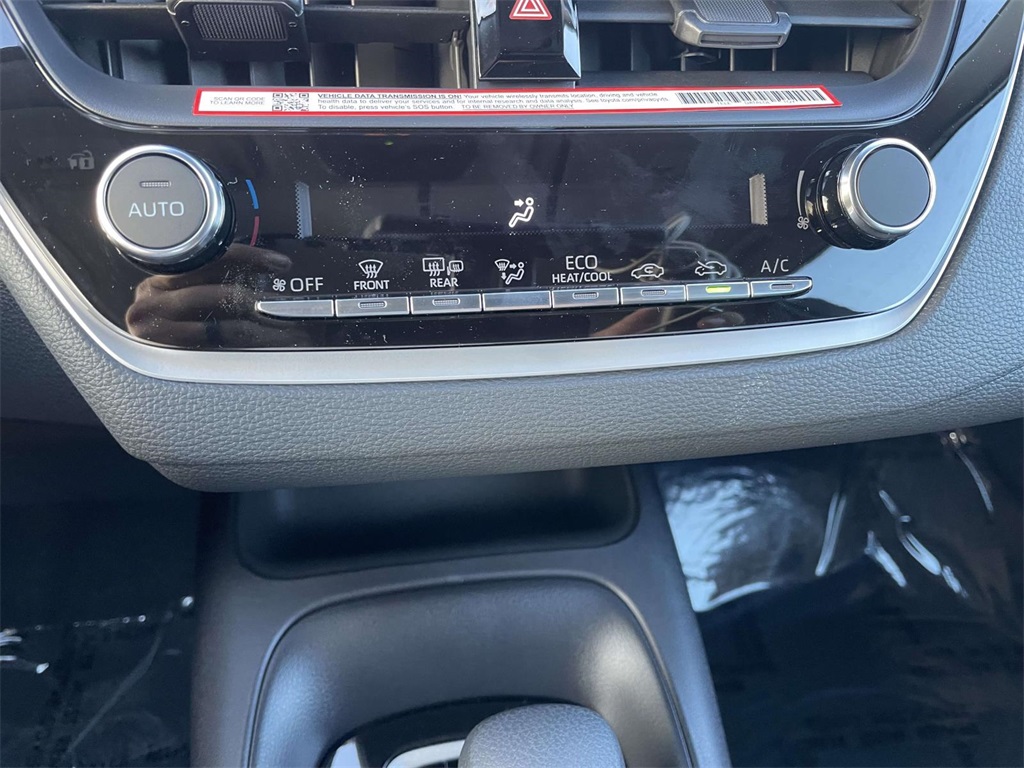 2026 Toyota Corolla LE photo 28