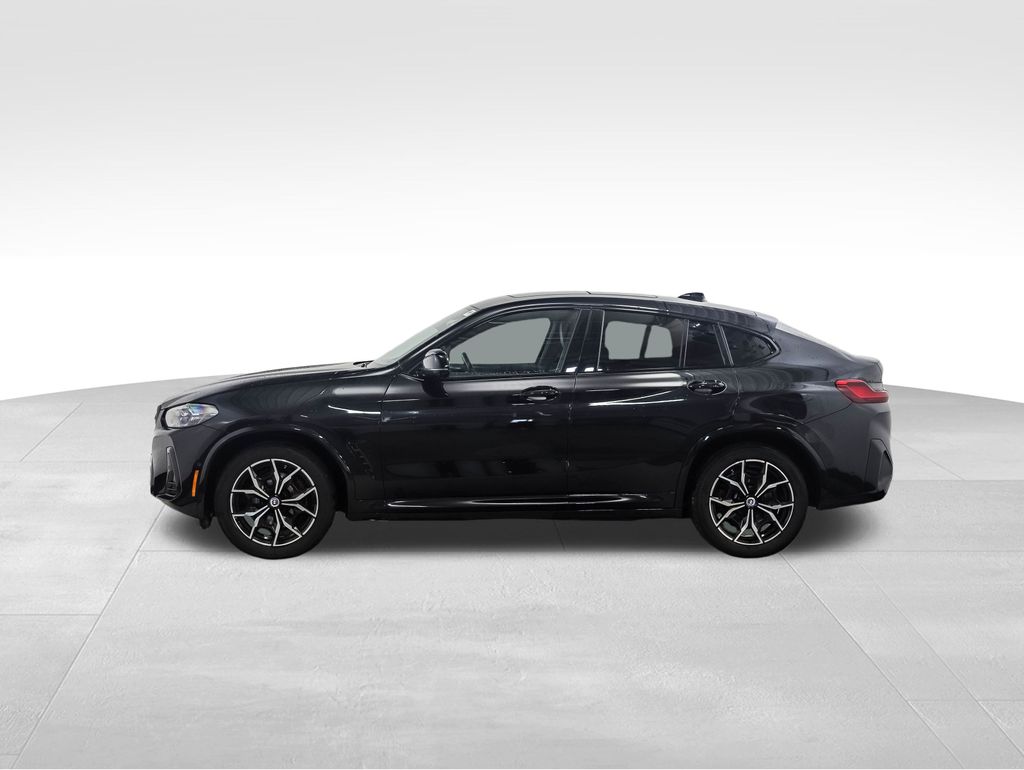 Used 2023 BMW X4 M40i with VIN 5UX43DT09P9P72402 for sale in Minneapolis, Minnesota