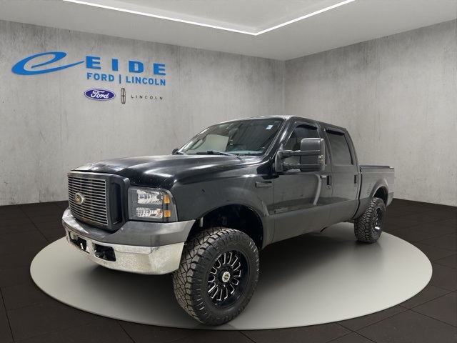 2004 Ford F-250 Lariat photo 2