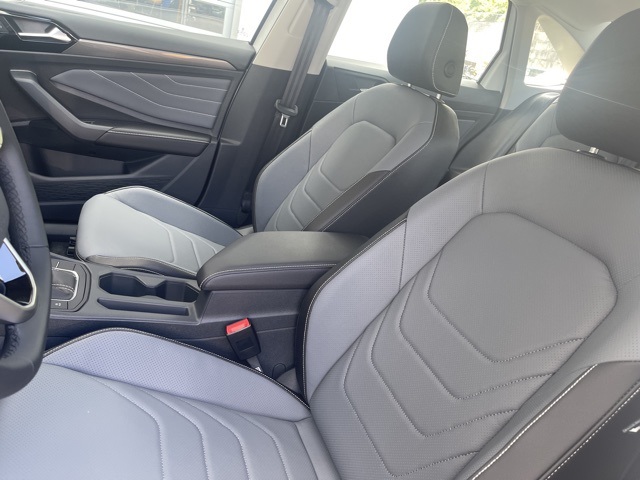 2025 Volkswagen Jetta 1.5T SEL photo 20