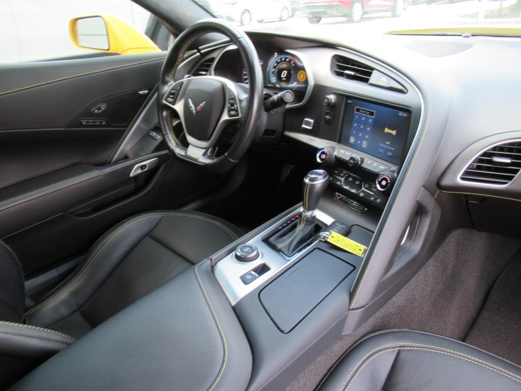 2016 Chevrolet Corvette Stingray Z51 3LT photo 11