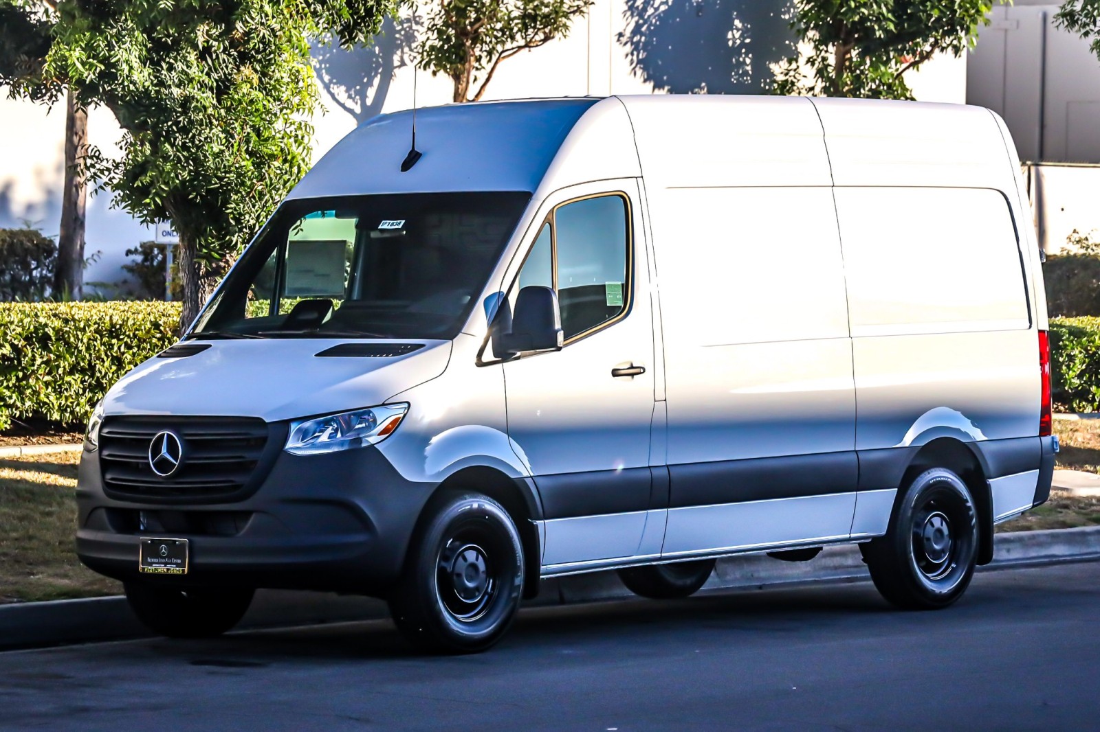 2025 Mercedes-Benz Sprinter Cargo Van