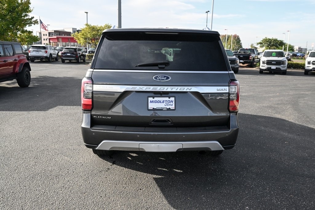 2019 Ford Expedition MAX Platinum photo 2