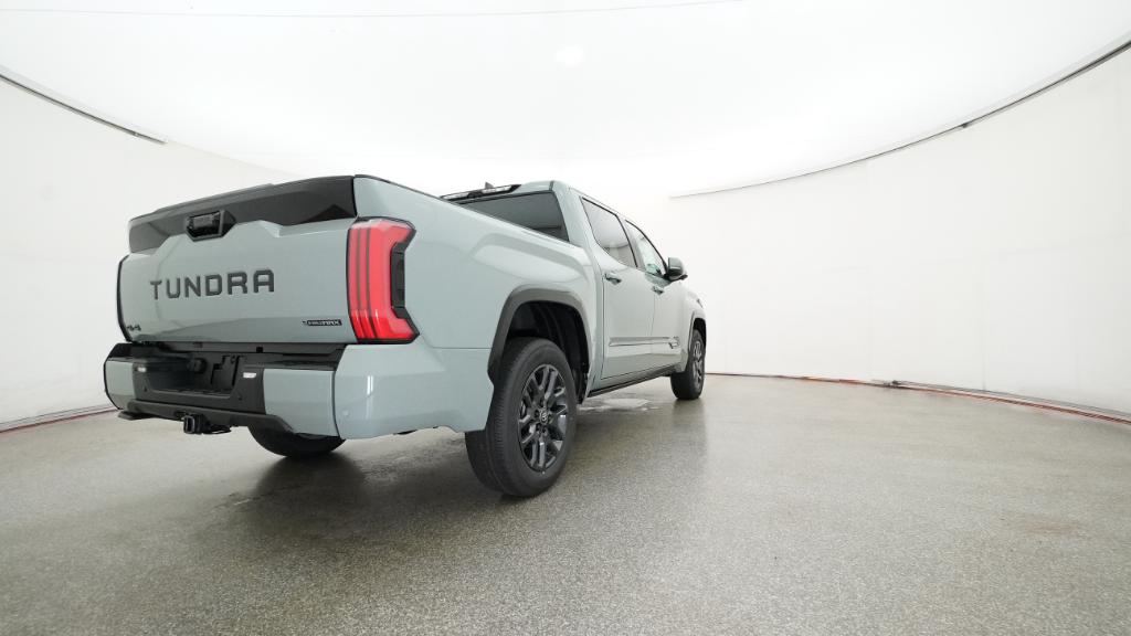 2025 Toyota Tundra Platinum CrewMax photo 5