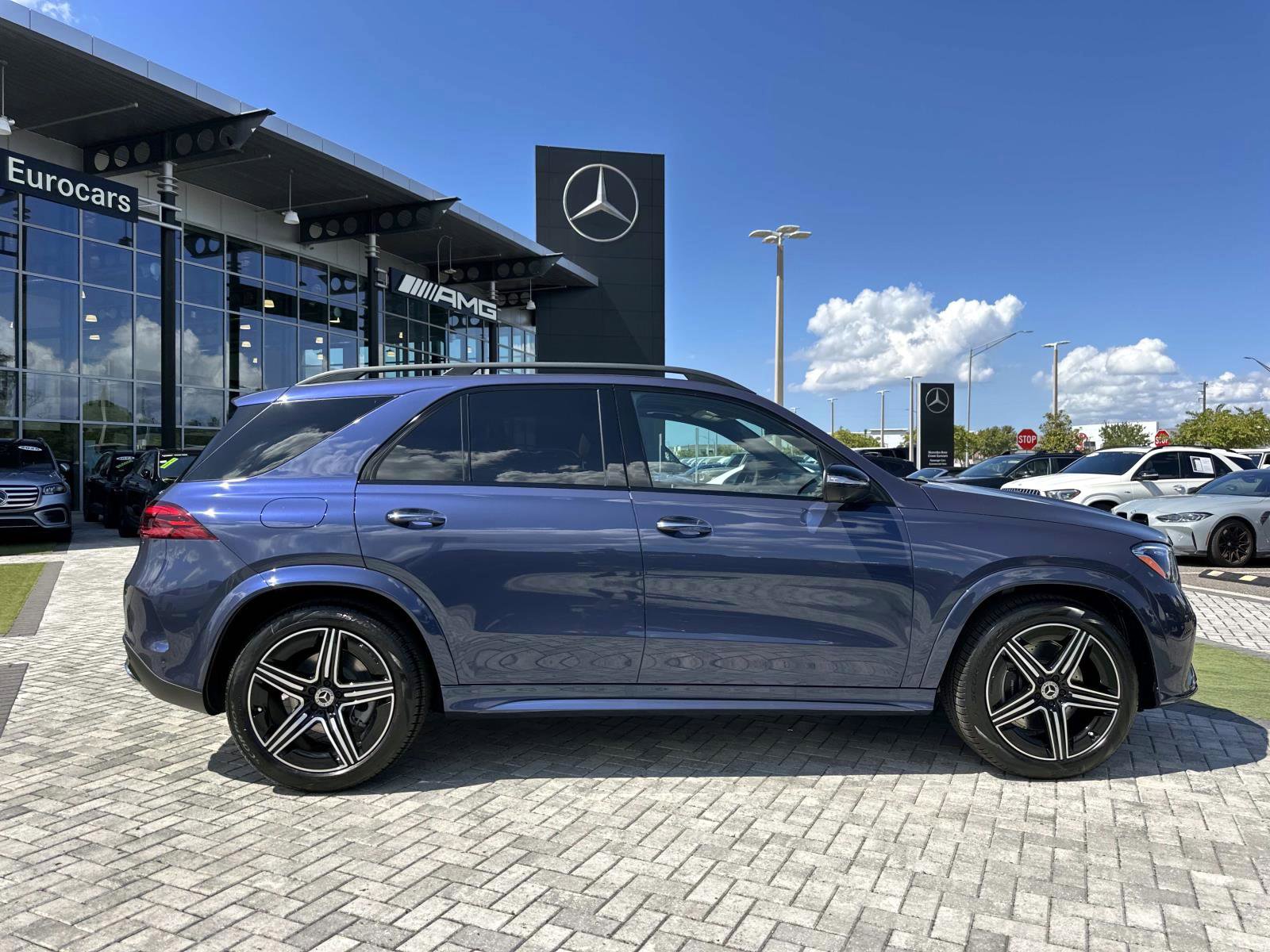 2026 Mercedes Benz GLE 450 4MATIC photo 3