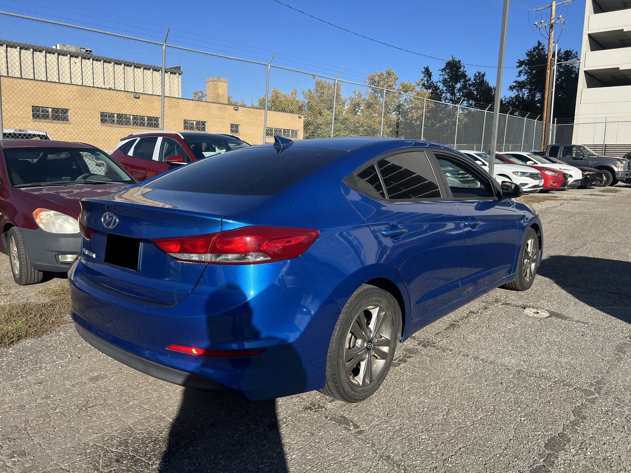 2018 Hyundai Elantra SEL photo 3