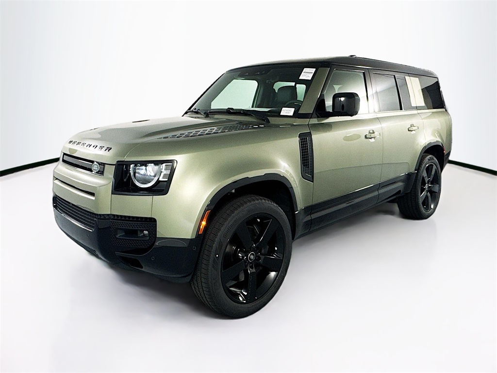 2025 Land Rover Defender X-Dynamic SE's photo
