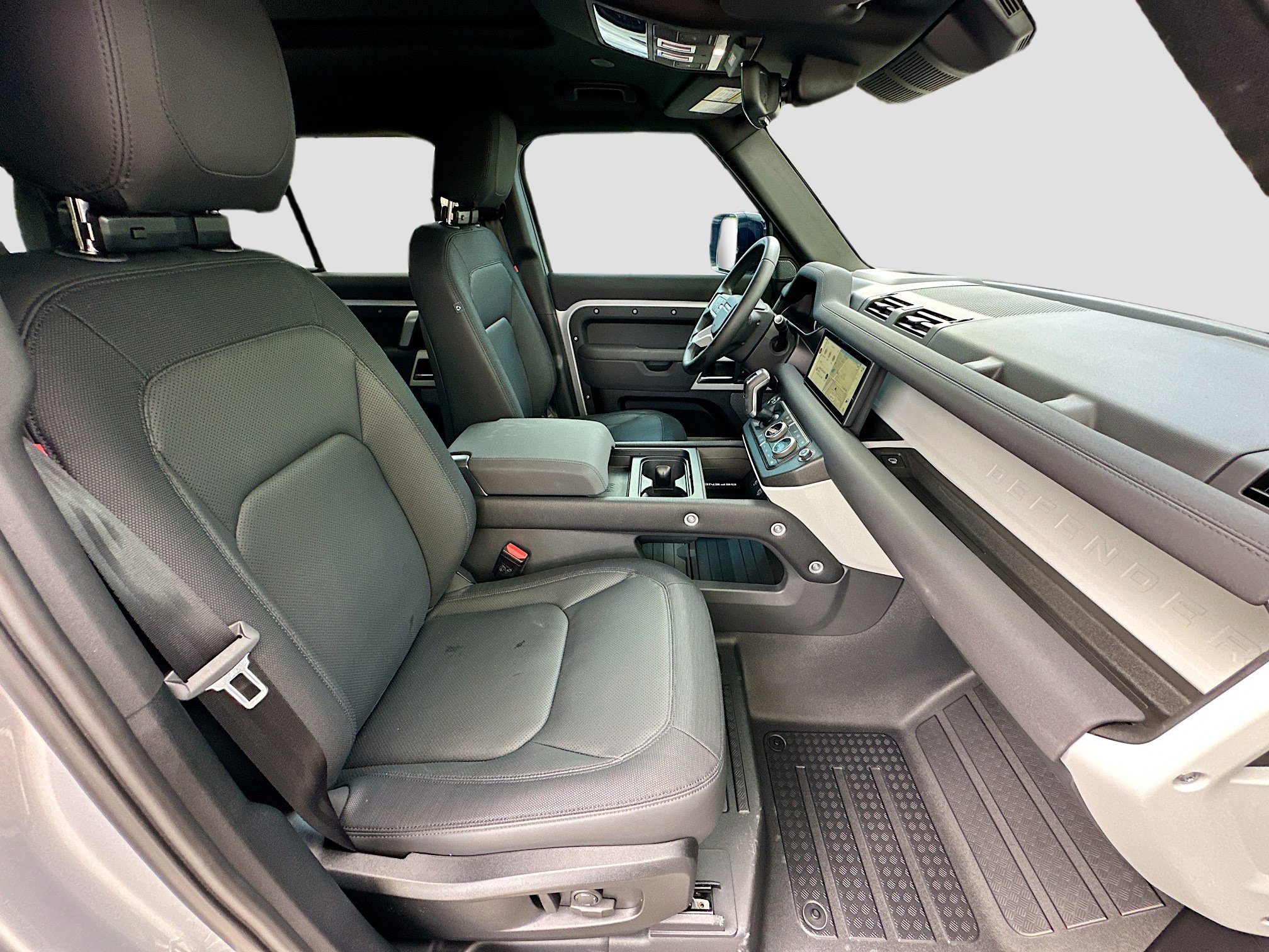 2023 Land Rover Defender X-Dynamic SE photo 29