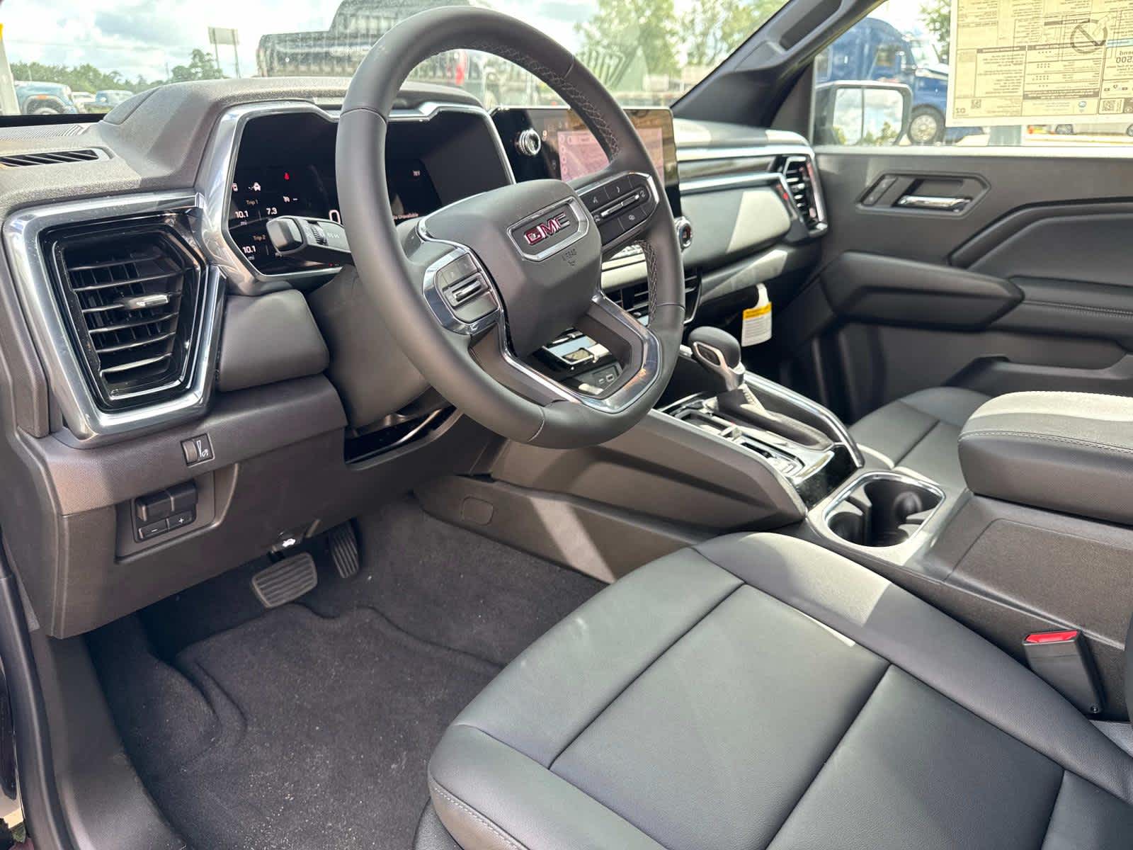 2025 Gmc Canyon Elevation photo 10