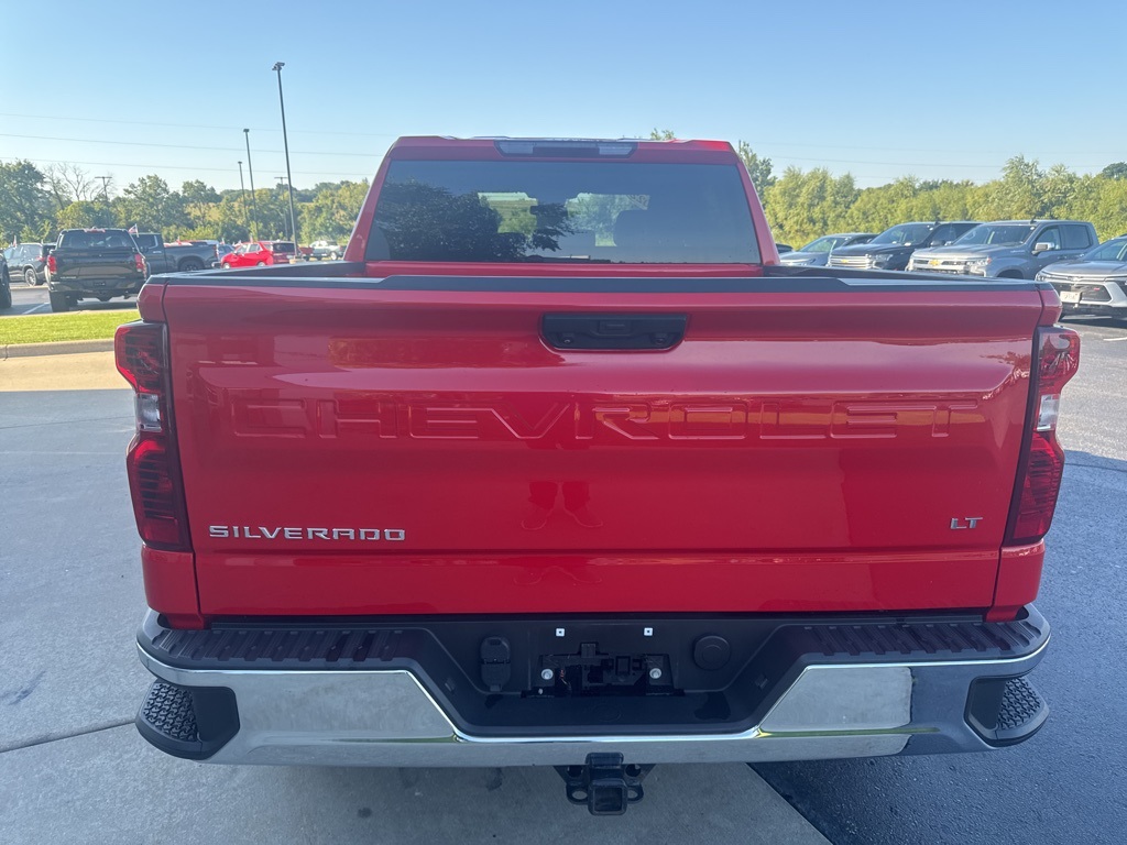 2022 Chevrolet Silverado 1500 LT photo 6