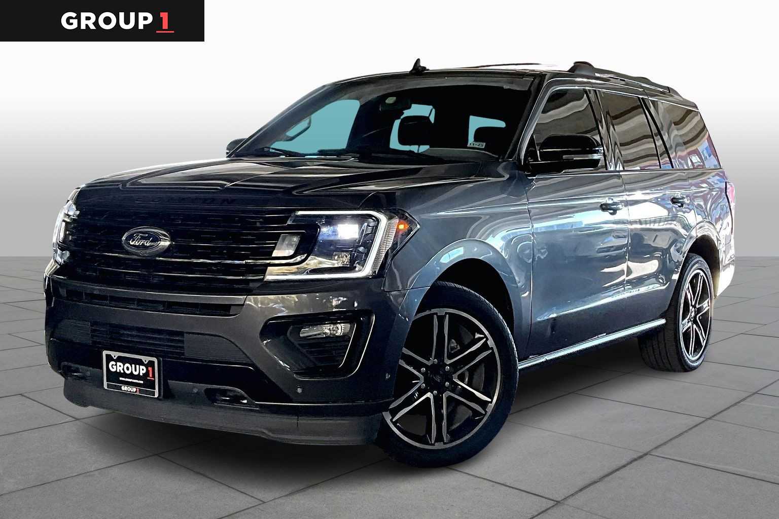 2021 Ford Expedition Limited's photo