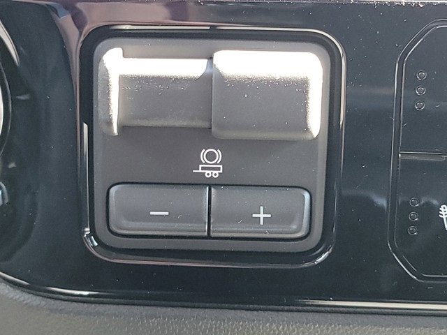 2026 Chevrolet Silverado 1500 LT photo 35