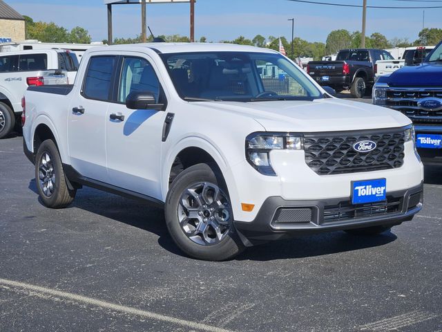 2025 Ford Maverick XLT photo 2