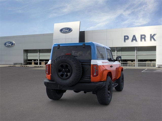 2025 Ford Bronco First Edition photo 8