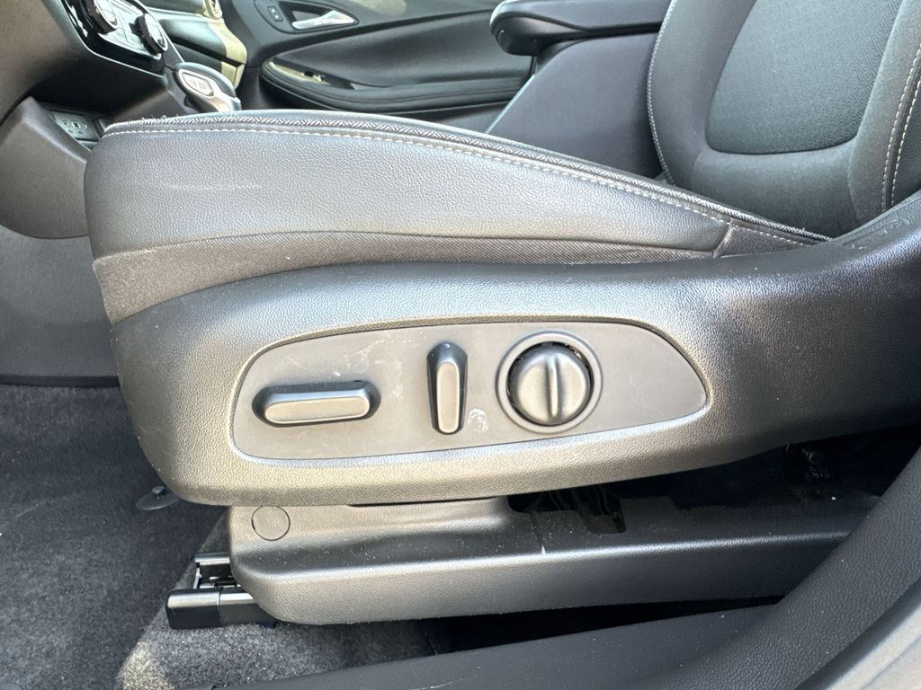 2020 Buick Encore GX Select photo 14